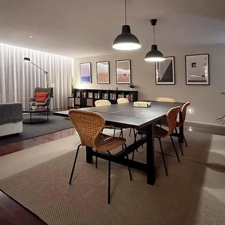Homestay Luxury Vacation 1-near Casa Da Musica